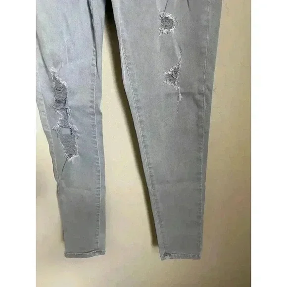 American Eagle Gray‎ Distressed Jegging Jeans Size 6 - Picture 9 of 15